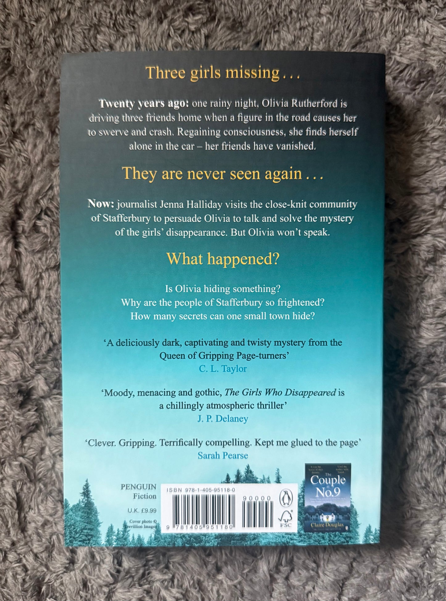 The girls who disappeared by Claire Douglas
