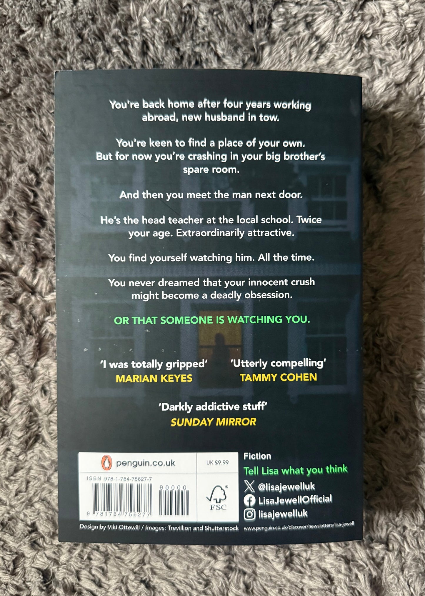 Watching you by Lisa Jewell